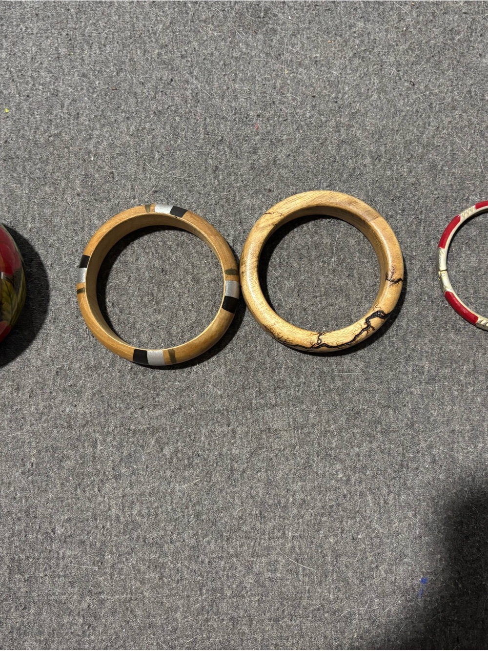 5 bracelets - Picture 6 of 7